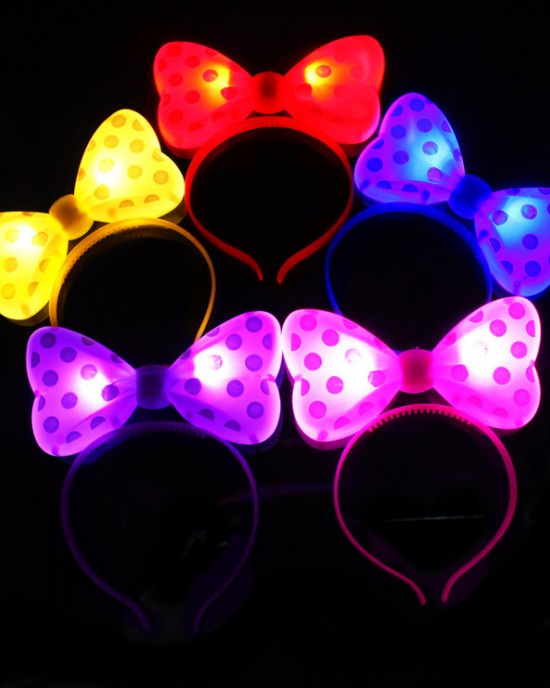 Girl Cute LED Luminous Bow Hair Band (Random Color)